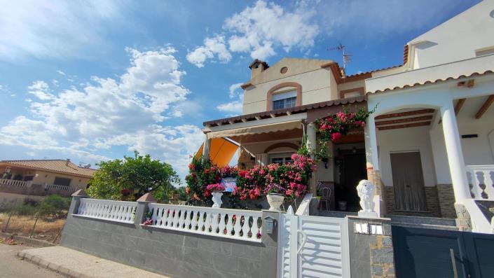 Image No.3-3 Bed Duplex for sale