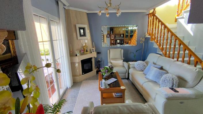 Image No.20-3 Bed Duplex for sale