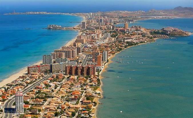 Image No.12-3 Bed Villa for sale