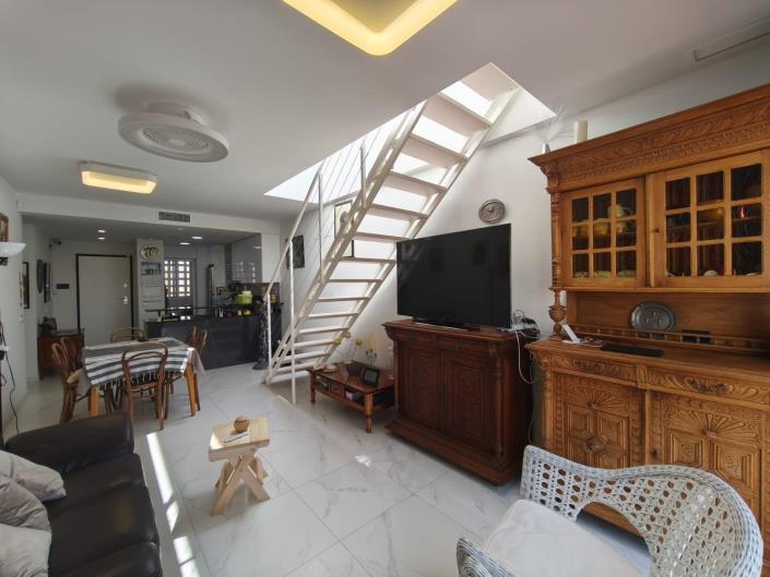 Image No.6-3 Bed Apartment for sale