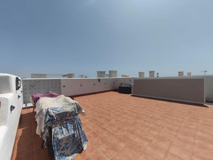 Image No.23-3 Bed Apartment for sale