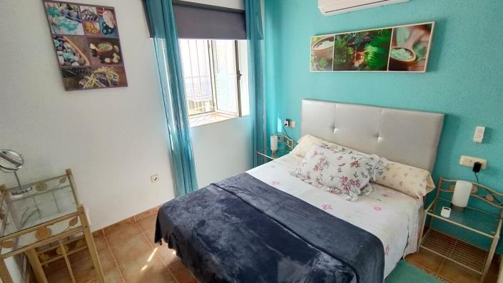 Image No.15-2 Bed House for sale