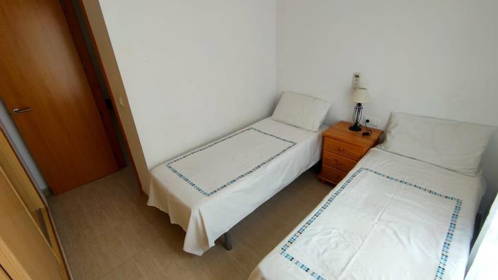 Image No.18-2 Bed House for sale