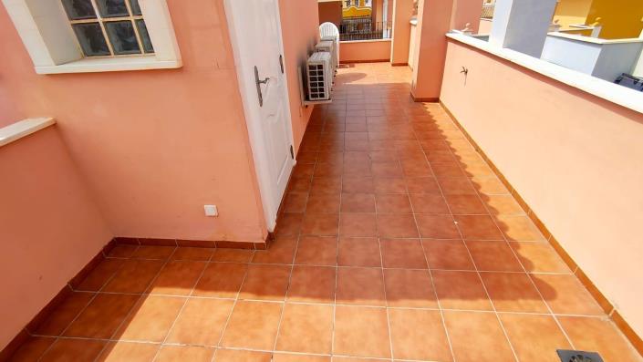 Image No.21-2 Bed House for sale