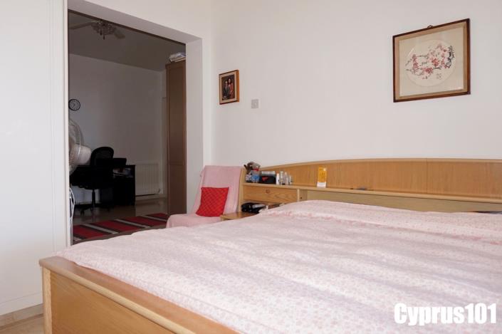 Image No.34-3 Bed Bungalow for sale