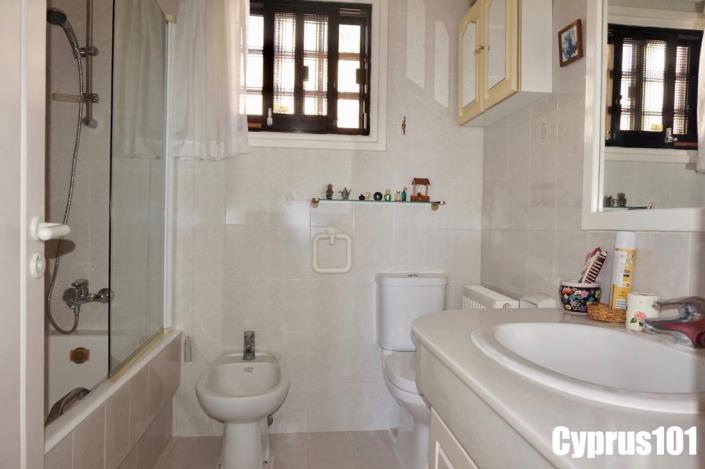 Image No.38-3 Bed Bungalow for sale