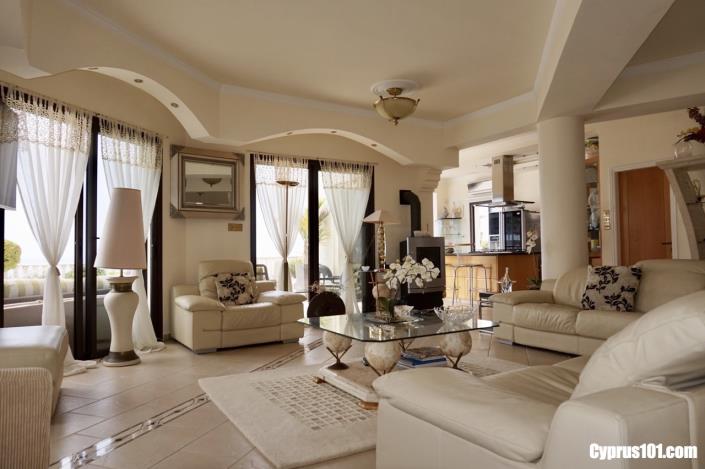 Image No.17-4 Bed Villa / Detached for sale