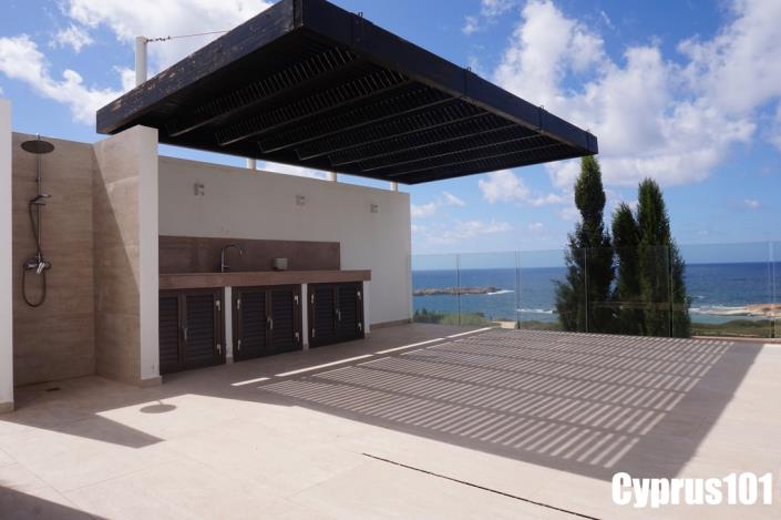 Image No.28-5 Bed Villa / Detached for sale