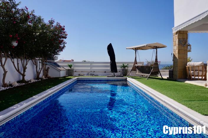 Image No.6-4 Bed Villa / Detached for sale