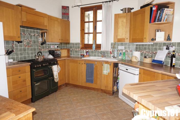 Image No.17-3 Bed Bungalow for sale