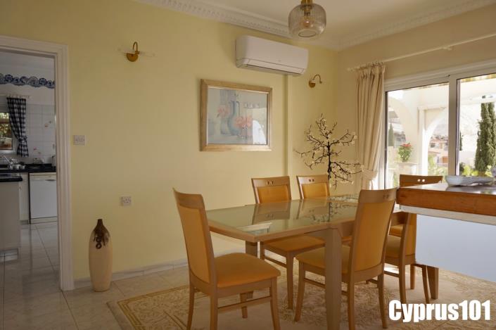 Image No.15-5 Bed Villa / Detached for sale