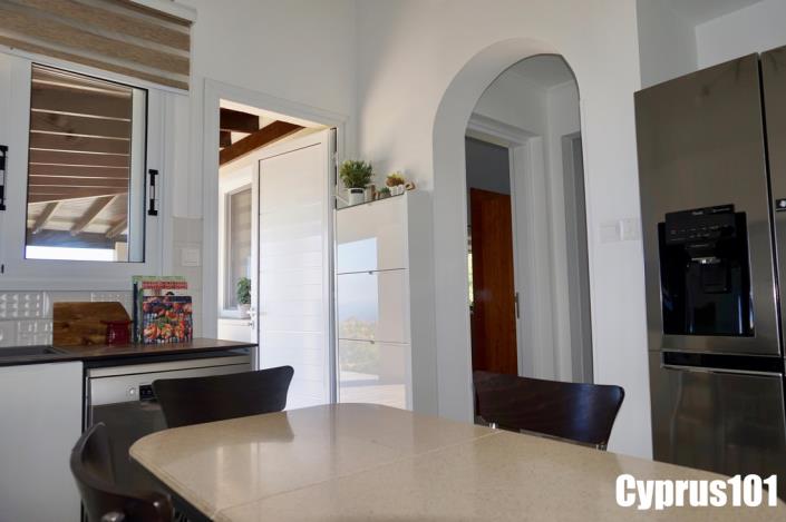 Image No.20-3 Bed Villa / Detached for sale