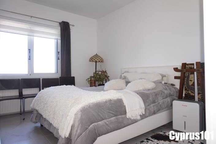 Image No.28-3 Bed Villa / Detached for sale