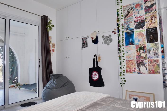 Image No.33-3 Bed Villa / Detached for sale