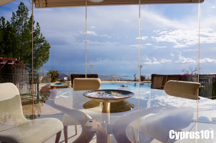 Image No.19-4 Bed Villa / Detached for sale