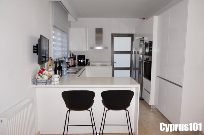 Image No.22-5 Bed Villa / Detached for sale