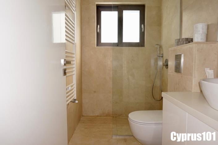 Image No.30-5 Bed Villa / Detached for sale