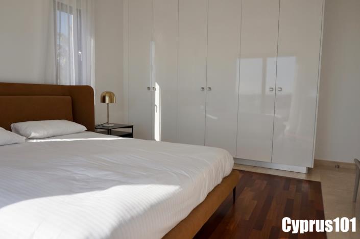 Image No.34-5 Bed Villa / Detached for sale