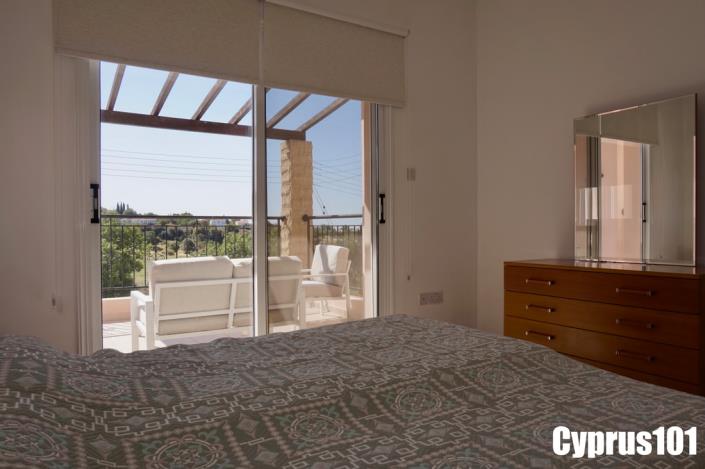 Image No.19-3 Bed Villa / Detached for sale