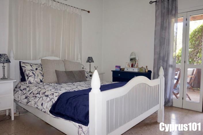 Image No.23-3 Bed Bungalow for sale