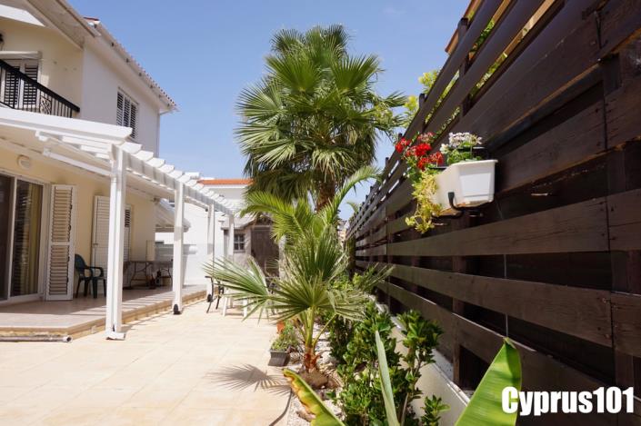 Image No.3-3 Bed Villa / Detached for sale