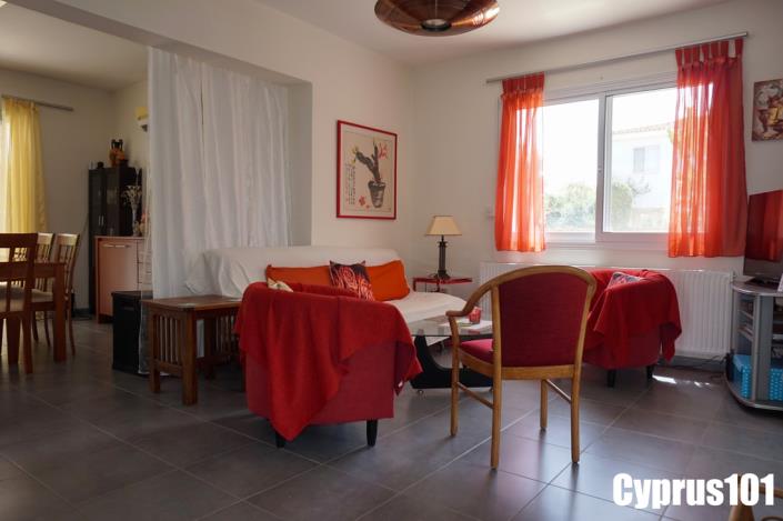 Image No.20-3 Bed Villa / Detached for sale