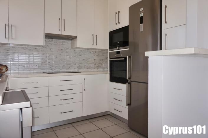 Image No.20-3 Bed Villa for sale