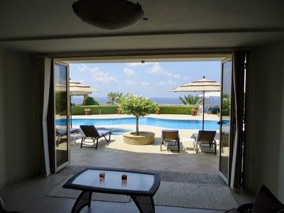 Image No.51-5 Bed Villa / Detached for sale