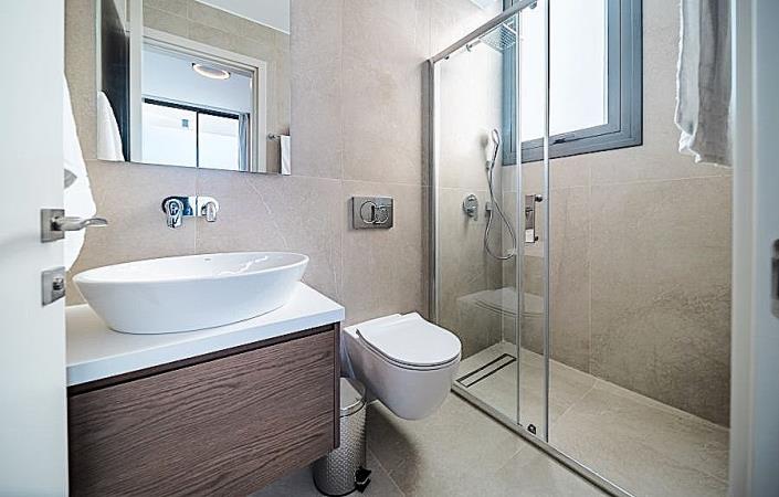 Image No.18-3 Bed Villa / Detached for sale