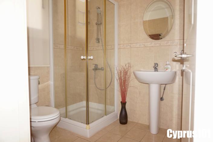 Image No.16-3 Bed Villa / Detached for sale