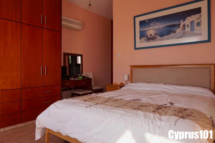 Image No.29-3 Bed Villa / Detached for sale