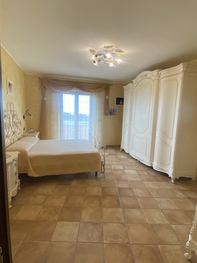 Image No.21-3 Bed Villa / Detached for sale