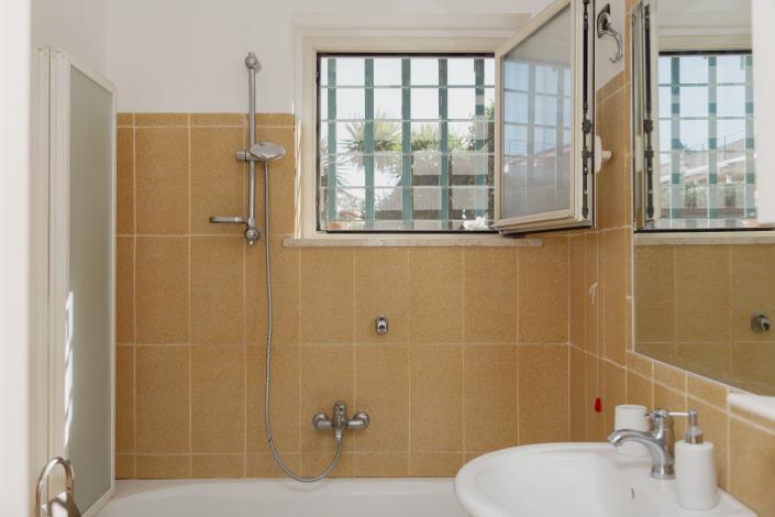 Image No.28-3 Bed Villa / Detached for sale