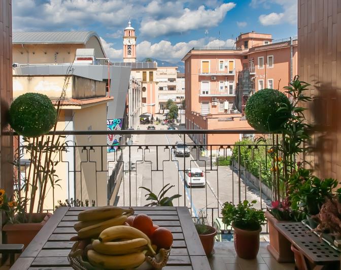 Image No.2-4 Bed Apartment for sale