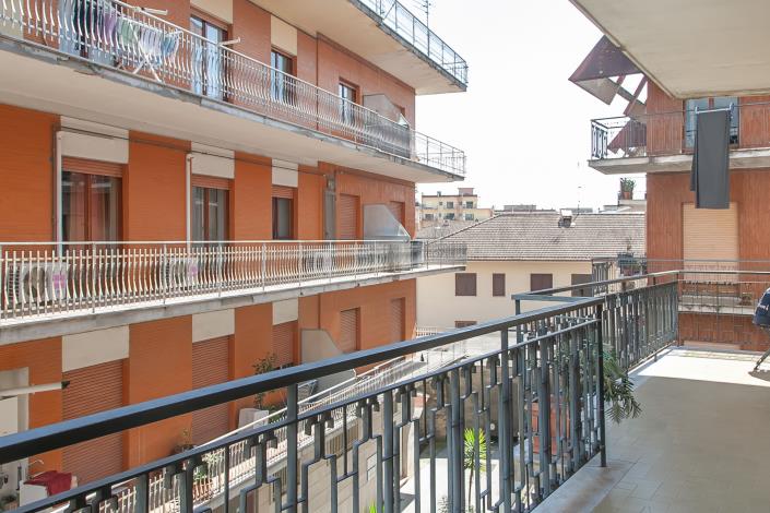 Image No.26-4 Bed Apartment for sale