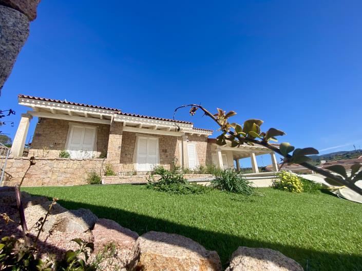 Image No.10-2 Bed Villa for sale