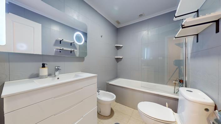 Image No.15-3 Bed Apartment for sale