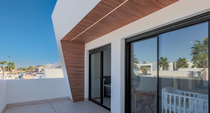 Image No.16-3 Bed Villa for sale