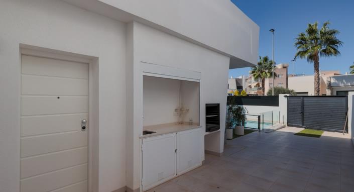 Image No.4-3 Bed Villa for sale