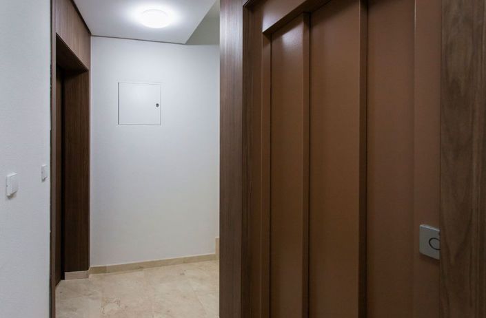 Image No.18-3 Bed Apartment for sale