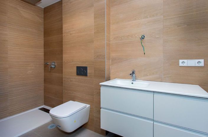 Image No.19-3 Bed Apartment for sale