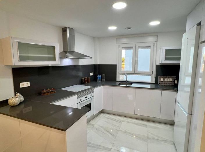 Image No.6-2 Bed Apartment for sale