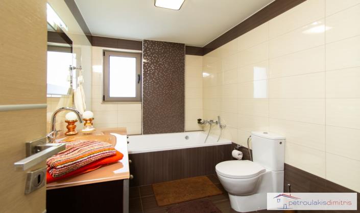 Image No.13-3 Bed Villa for sale