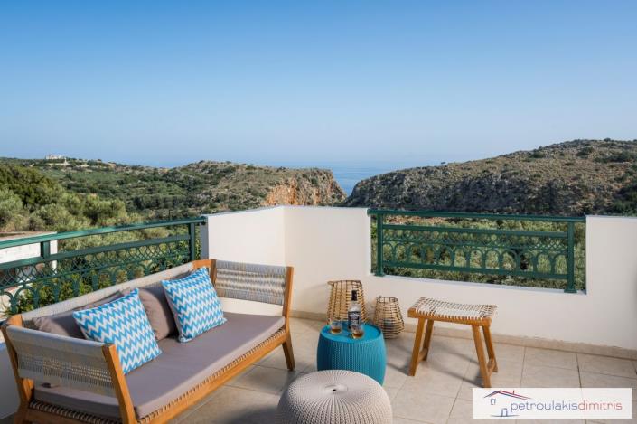 Image No.3-3 Bed Villa for sale