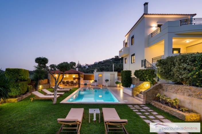 Image No.5-3 Bed Villa for sale