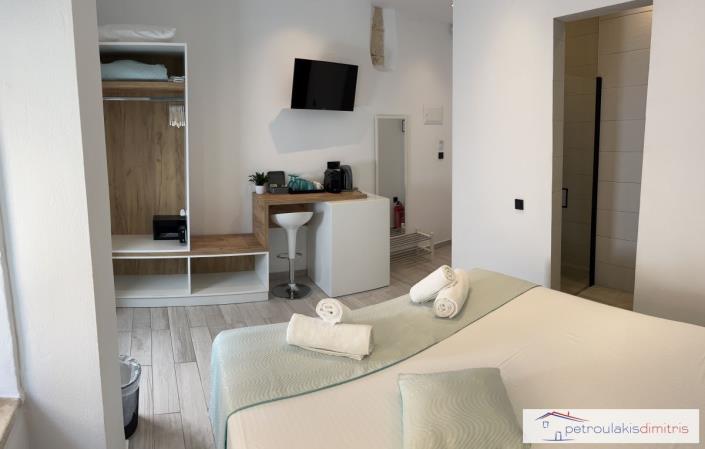 Image No.9-6 Bed Hotel for sale