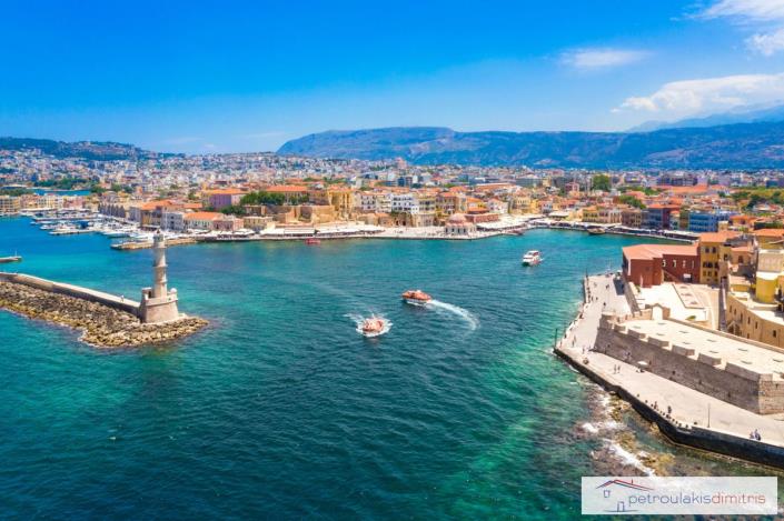 Image No.20-6 Bed Hotel for sale