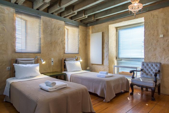 Image No.8-6 Bed Villa for sale