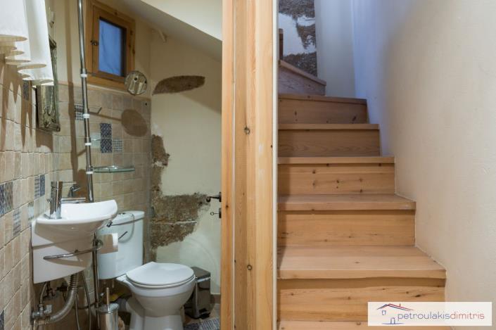 Image No.11-2 Bed Maisonette for sale