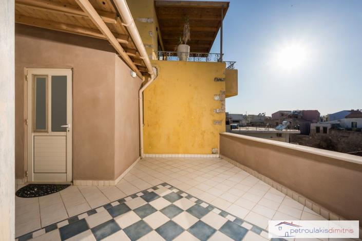 Image No.20-2 Bed Maisonette for sale
